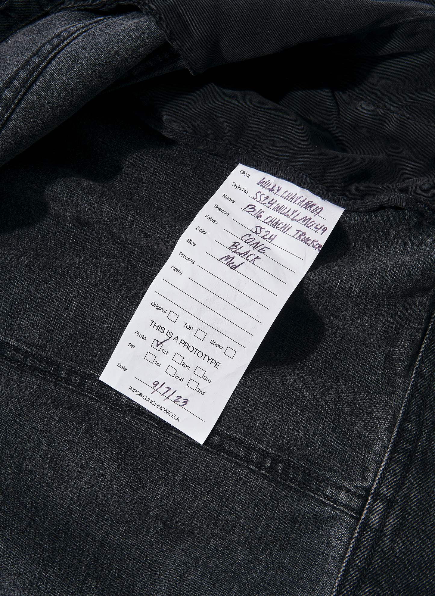 34-ShowPiece / BIG CHACHI TRUCKER