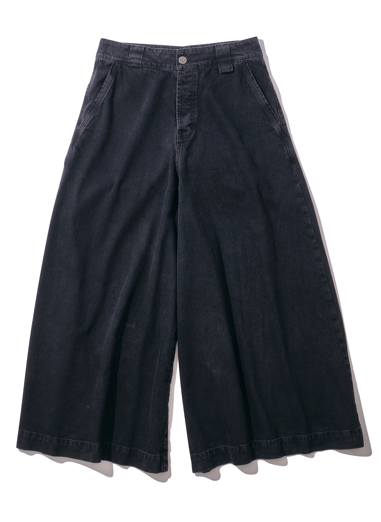 一本は欲しい!極太パンツ|【公式】ウィリーチャバリアWILLYCHAVARRIA 一本は欲しい!極太パンツ|【公式】ウィリーチャバリアWILLYCHAVARRIA