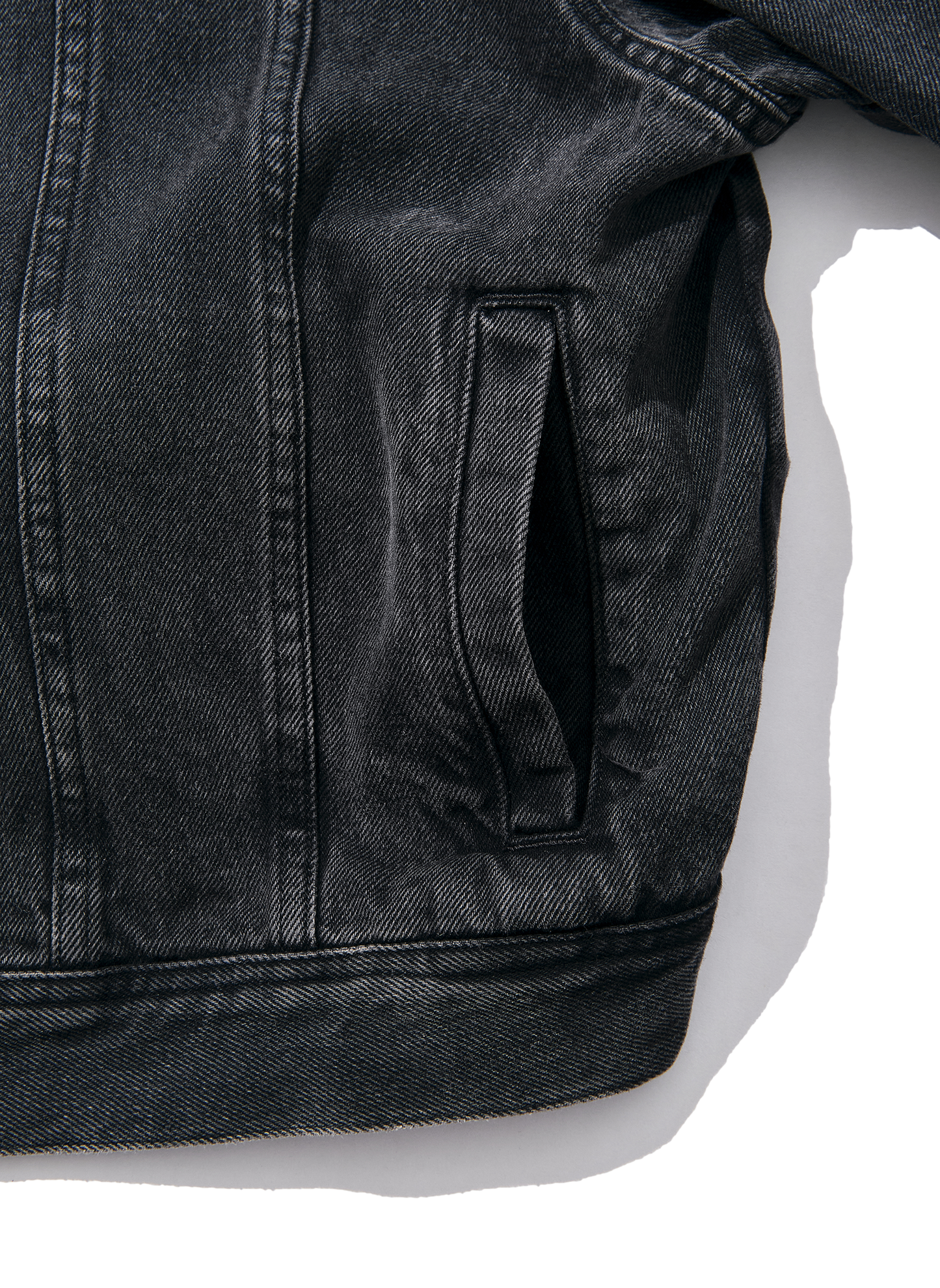 34-ShowPiece / BIG CHACHI TRUCKER