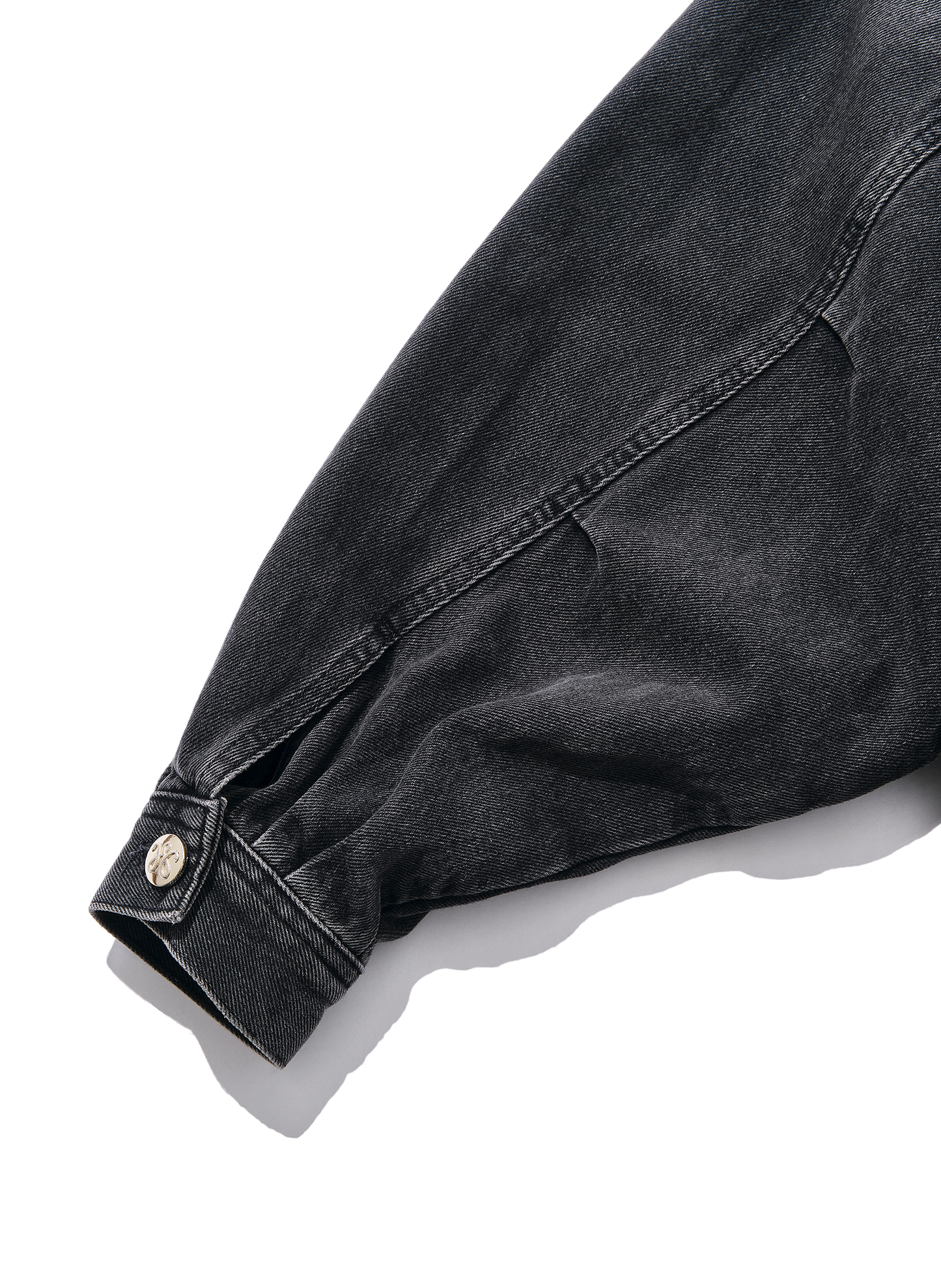 34-ShowPiece / BIG CHACHI TRUCKER